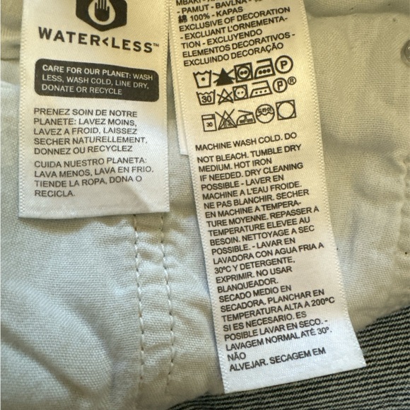 NWT woman’s Levi’s ribcage straight ankle distressed jeans 👖 size 28 - Picture 8 of 8